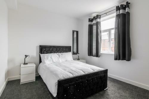 Hostal Fantastic Brand New Rooms