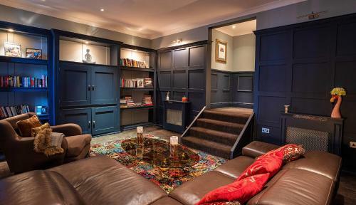Stratford House - Luxury 4 Bed Townhouse
