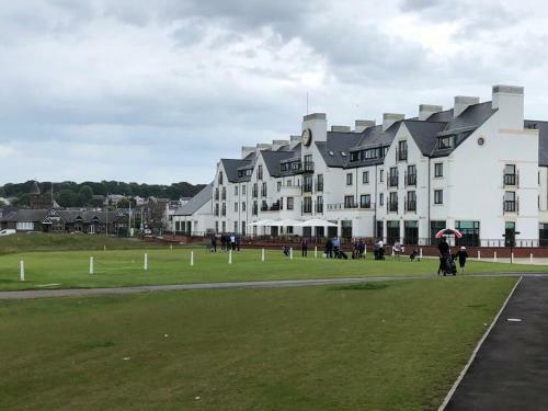 Links View Apartment, Carnoustie