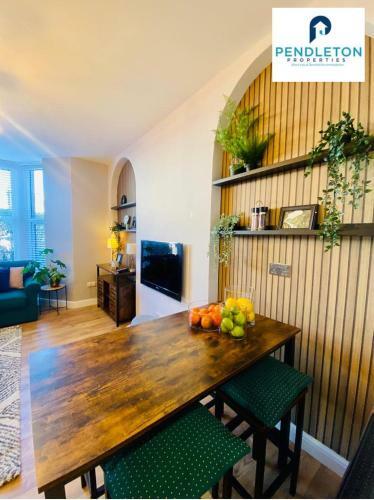 Apartamento Leisure, Business Stays 1 Bed Flat W Parking