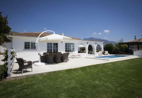 Fantastic Renovated Villa Annex
