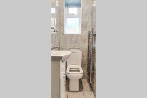 Apartamento Entire Studio Flat/annex Close To Heathrow Airport
