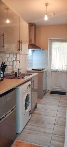 Apartamento Entire Studio Flat/annex Close To Heathrow Airport