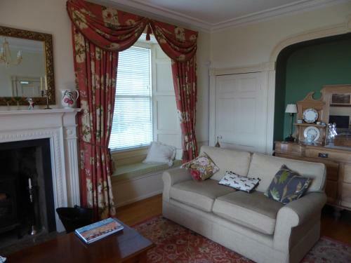 Troustrie House B&B
