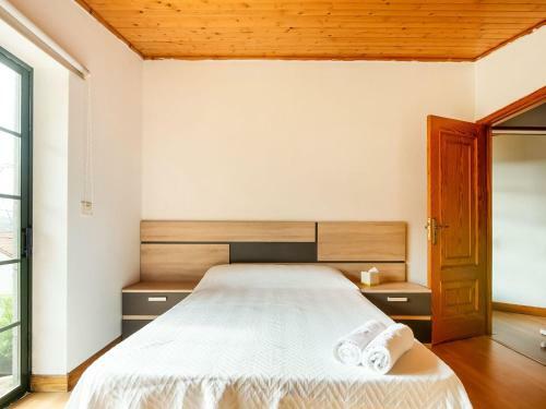 Spacious Holiday Home In Santiago De Compostela With Pool