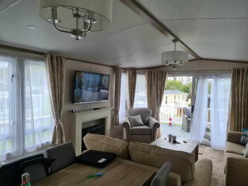 Mawgan Pads Trevella Crantock