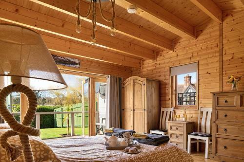 Garden Lodge