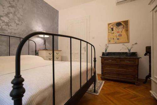 Apartments With A Parking Space Pula - 14565
