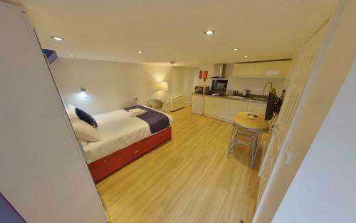 Cosy Escape - Studio Apartment In Coventry City Centre