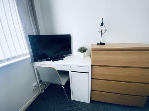 Apartamento Spacious 4 Double Bedroom Home - Coventry Centre