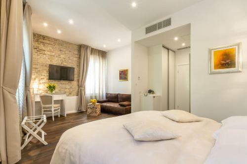 Hostal Pellegrini Luxury Rooms