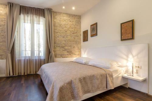 Hostal Pellegrini Luxury Rooms