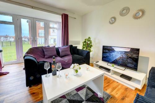 Mbiz Apartment - Next To Park