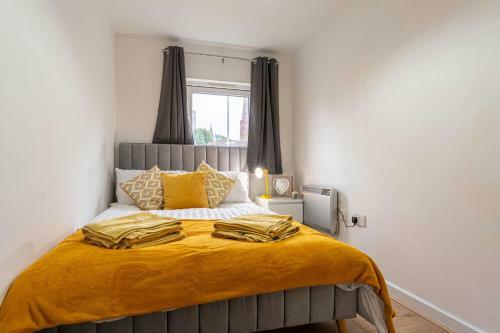 Riley House Spacious City Apartment