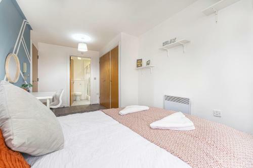 Jkg Property Solutions Presents Cosy City Apartment