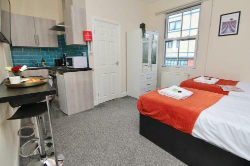Apartamento Charming Studio 2 Mins Walk To Belgrade Theatre
