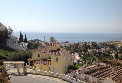 Lovely Townhouse In Riviera Del Sol