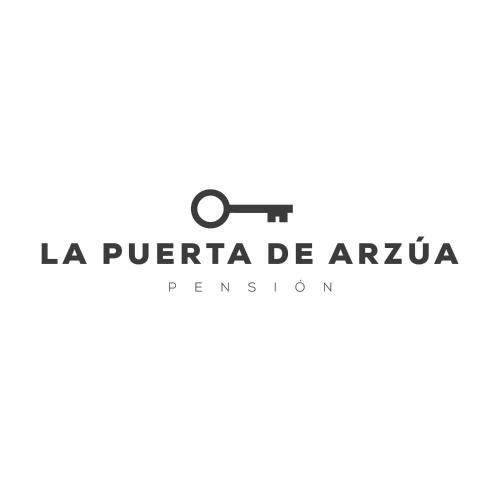 Hostal La Puerta De Arz�a