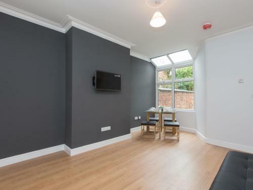 Hostal Townhouse @ 97 Ruskin Road Crewe