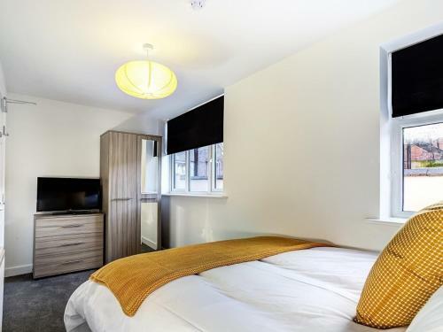 Hostal Townhouse Plus @ 166 Edleston Road Crewe