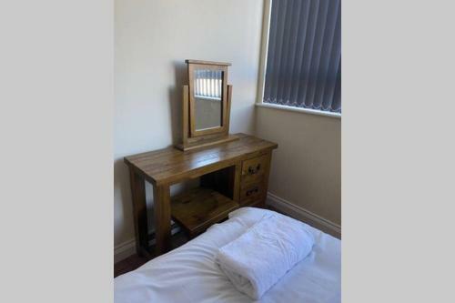 3 Bed Contemporary Crewe Apartment