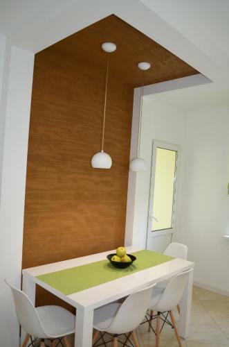 Apartment On Getmana Vigovskogo 49