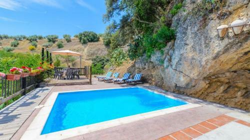 Casa El Tajil Algarinejo By Ruralidays