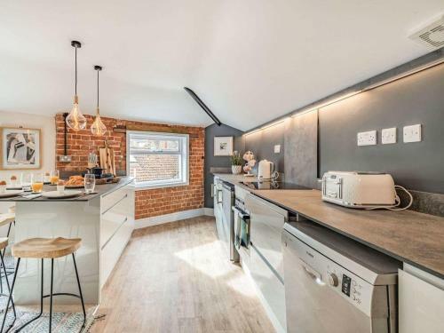 Flow - Uk37634