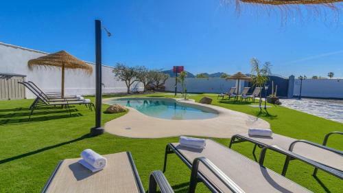 Casa Serrano C�rtama By Ruralidays