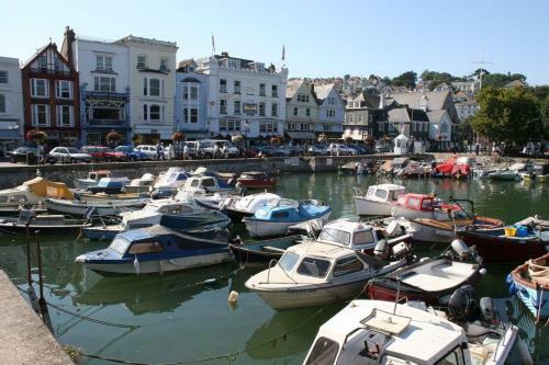 2 Dartview - Close To The Water, River Views, Ground Floor Access