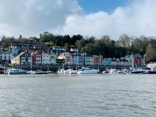 The End House - Cosy And Central (dartmouth)