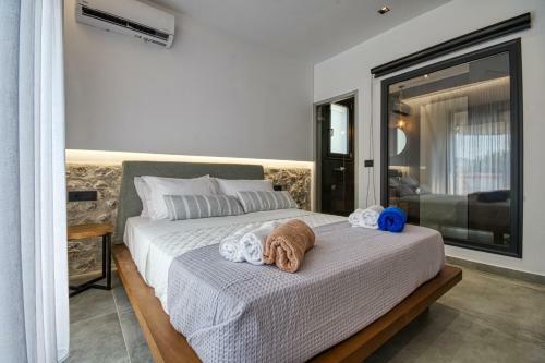 Terra Secreta Luxury Villas