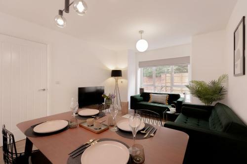 Ideal Home At Moseley Gardens In Fallowfield