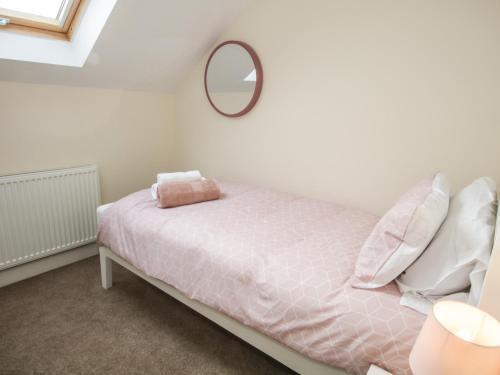 16 Cefn Cwmwd Cottages