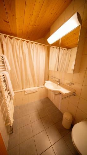 Hotel Sportchalet M�rren
