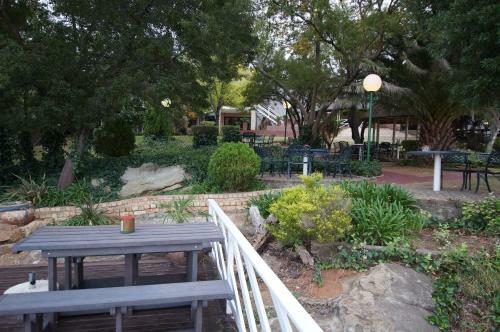 The Waterfront Country Lodge