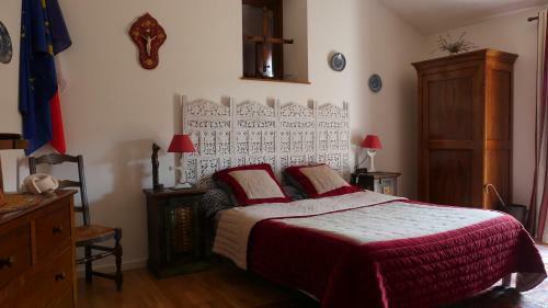 Hostal Ferme Des Entremains