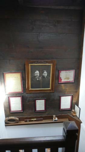 Hostal Ferme Des Entremains