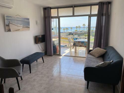 Sun And Beach Lovers, Apartment 14139, La Pineda