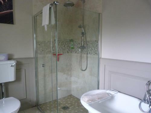 Bed & Breakfast Arvalee Retreat With Outdoor Hottub