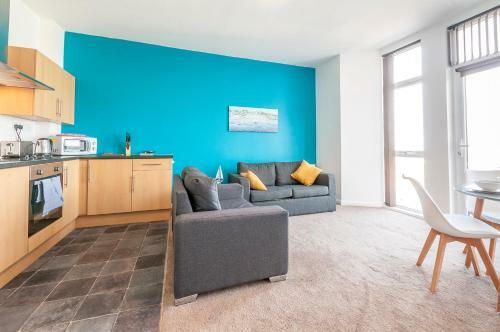 Five Way Apartments