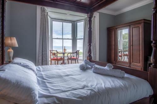 Penally Manor - Luxurious Manor House - Tenby