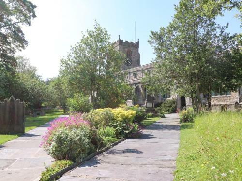 Lychgate Cottage