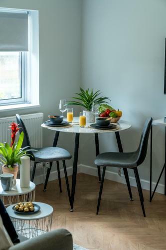 Skyline Serviced Apartments - Flat B Rockingham Way