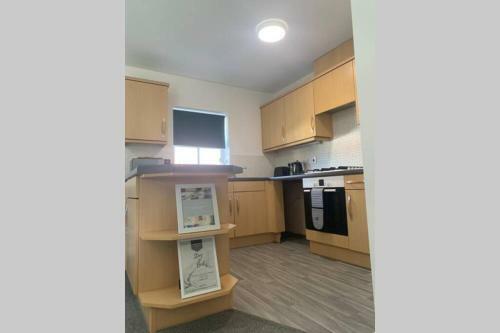 Silver Stag, Large 2 Bedroom Apartment With Designated Parking