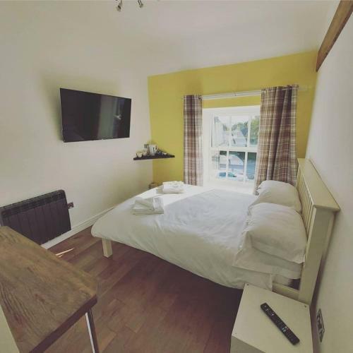 Bed & Breakfast The Greyhound Inn Warslow