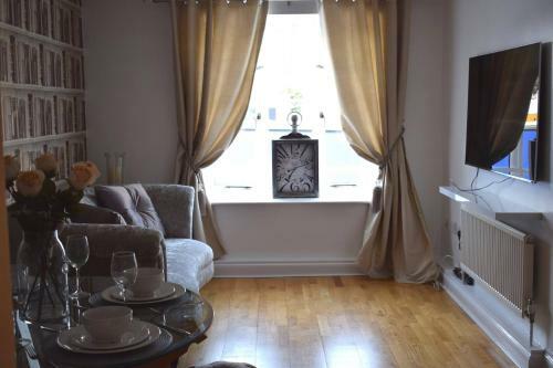 Luxury 2 Bed Apartment
