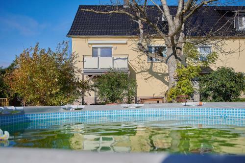 Apartamento Gem�tliche Ferienwohnung In L�ndlicher Lage