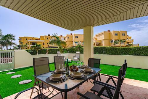 Apartment In Ca�adas Golf Del Sur
