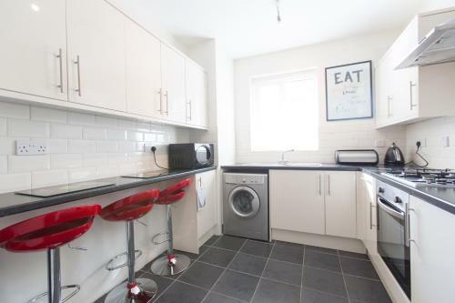 3 Bed Apartment Zone 1 Central London
